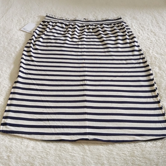 89th + Madison Striped Midi Skirt -NWT - Picture 10 of 11